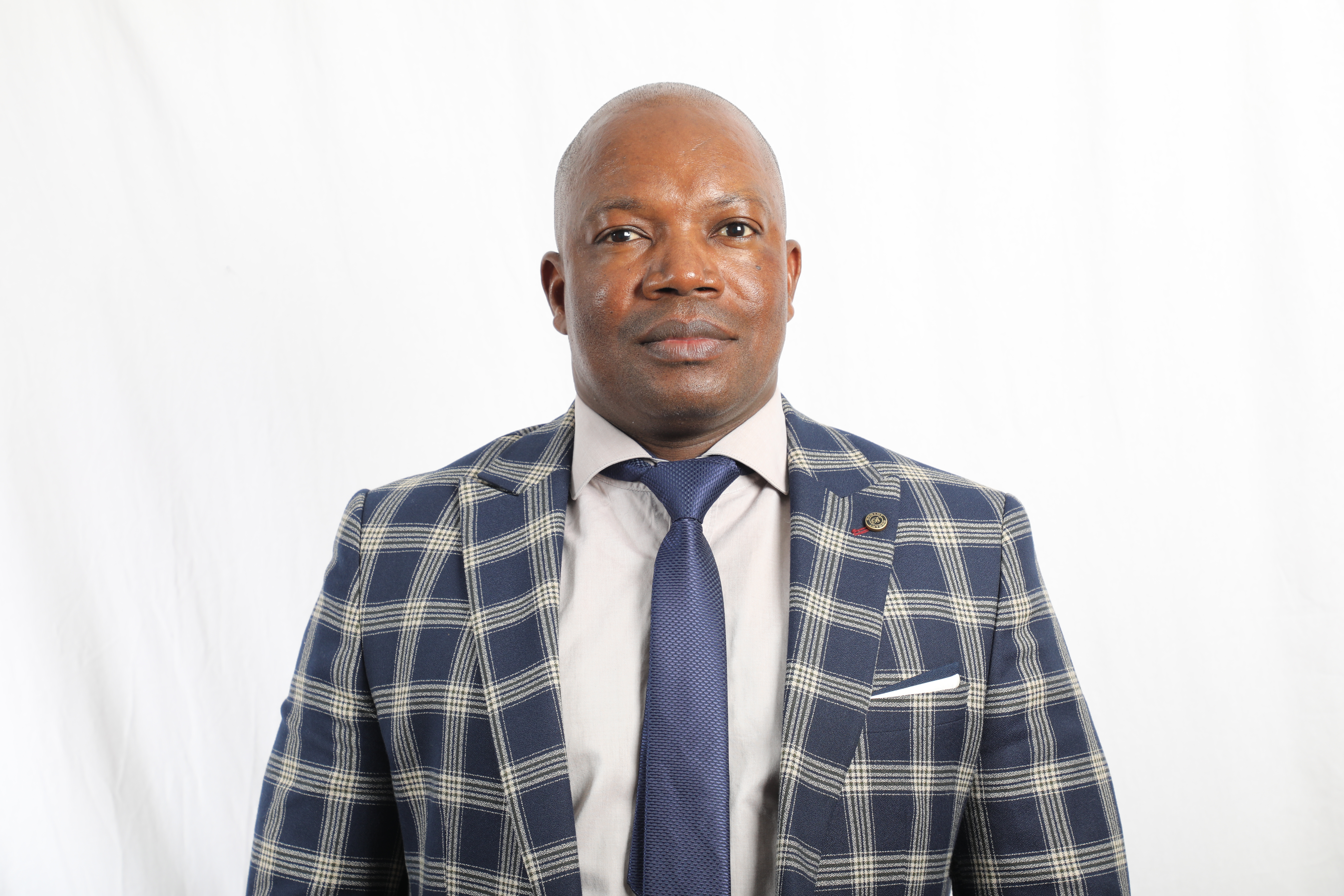 Hon. Paulus Mbangu